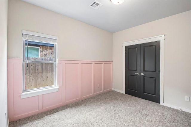 600 E Barajas Terrace, Mustang, OK 73064