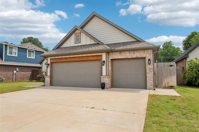 600 E Barajas Terrace, Mustang, OK 73064