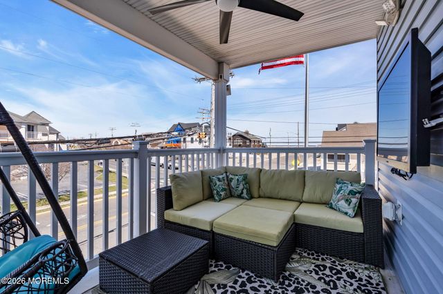 1301 Ocean Avenue 4, Point Pleasant Beach, NJ 08742