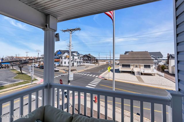 1301 Ocean Avenue 4, Point Pleasant Beach, NJ 08742