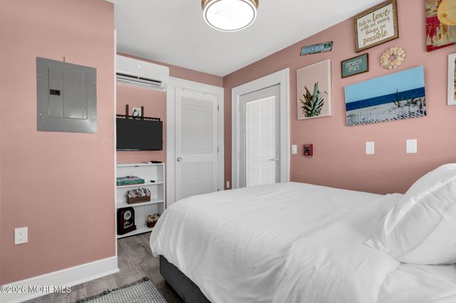 1301 Ocean Avenue 4, Point Pleasant Beach, NJ 08742