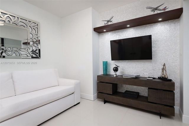 6799 Collins Avenue 510, Miami Beach, FL 33141
