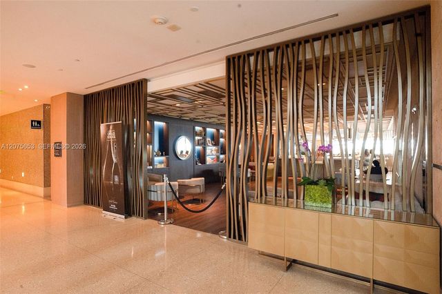 6799 Collins Avenue 510, Miami Beach, FL 33141