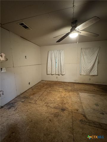 1875 COUNTY ROAD 3155, Dawson, TX 76639