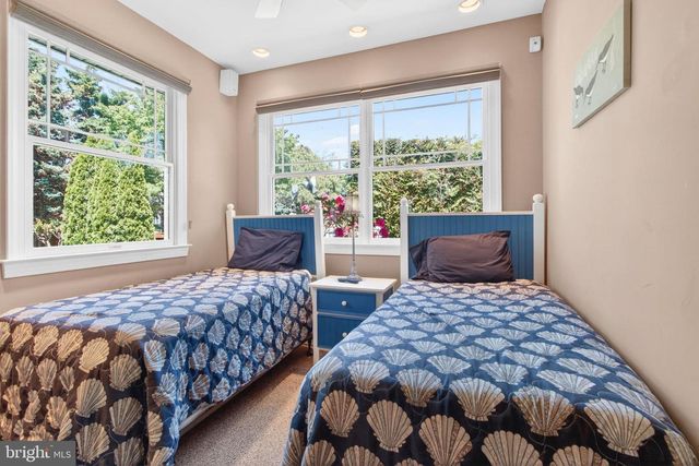 12 SHEFFIELD RD, Rehoboth Beach, DE 19971