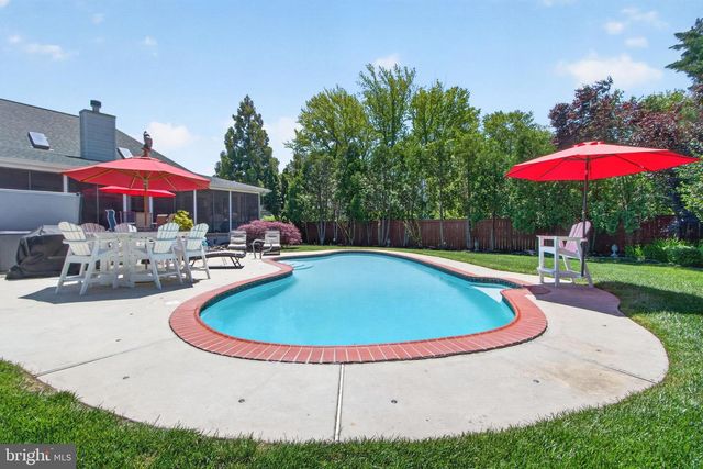 12 SHEFFIELD RD, Rehoboth Beach, DE 19971