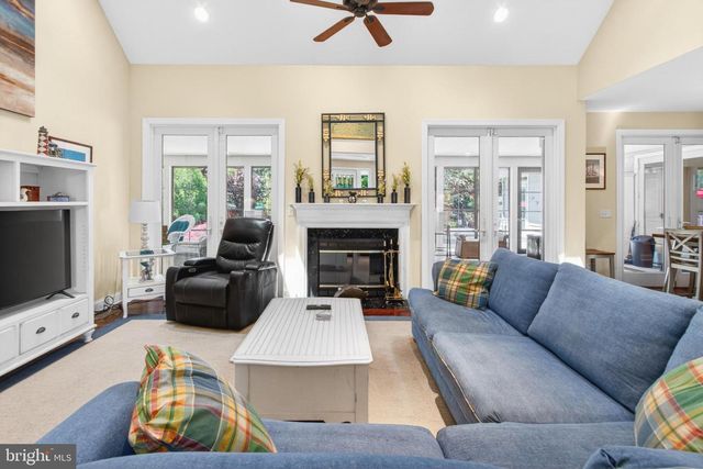12 SHEFFIELD RD, Rehoboth Beach, DE 19971