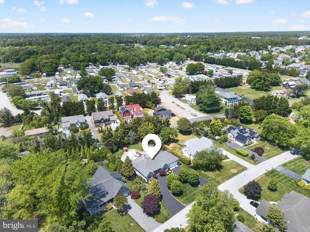 12 SHEFFIELD RD, Rehoboth Beach, DE 19971