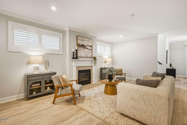 70 Bluffwood Avenue, Chapel Hill, NC 27516