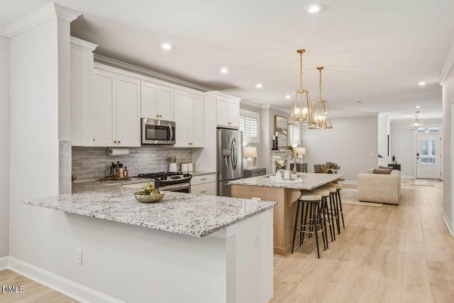 70 Bluffwood Avenue, Chapel Hill, NC 27516