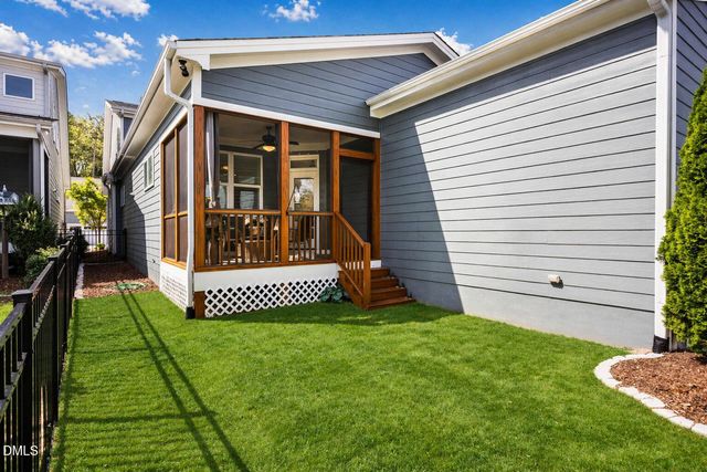 70 Bluffwood Avenue, Chapel Hill, NC 27516