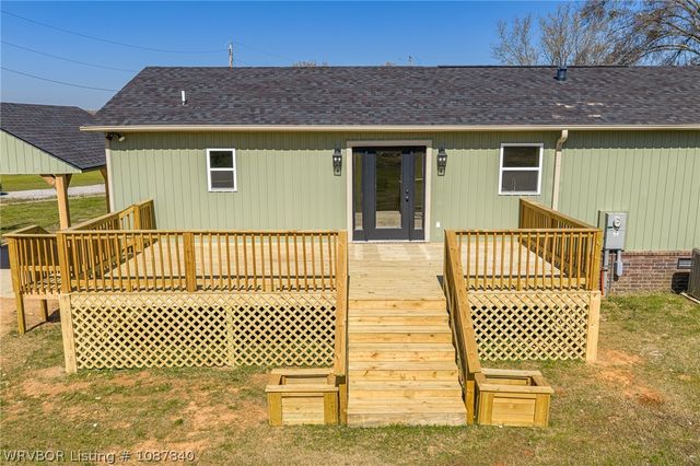 419 Rhynes Way, Van Buren, AR 72956