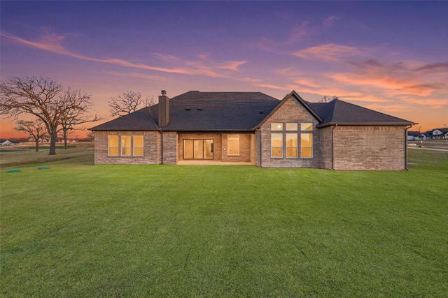 195 Rio Rancho Drive, Decatur, TX 76234