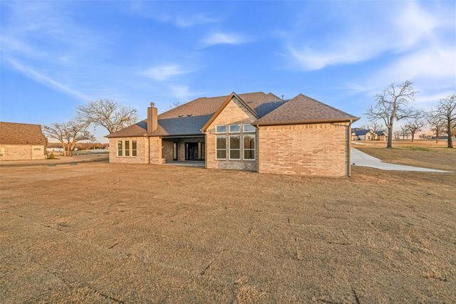 195 Rio Rancho Drive, Decatur, TX 76234