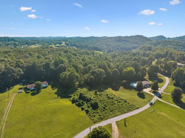 140 Scenic View Lane, Madisonville, TN 37354