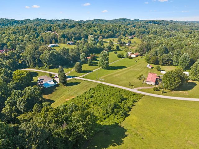 140 Scenic View Lane, Madisonville, TN 37354