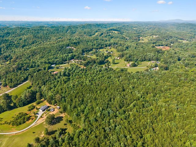 140 Scenic View Lane, Madisonville, TN 37354