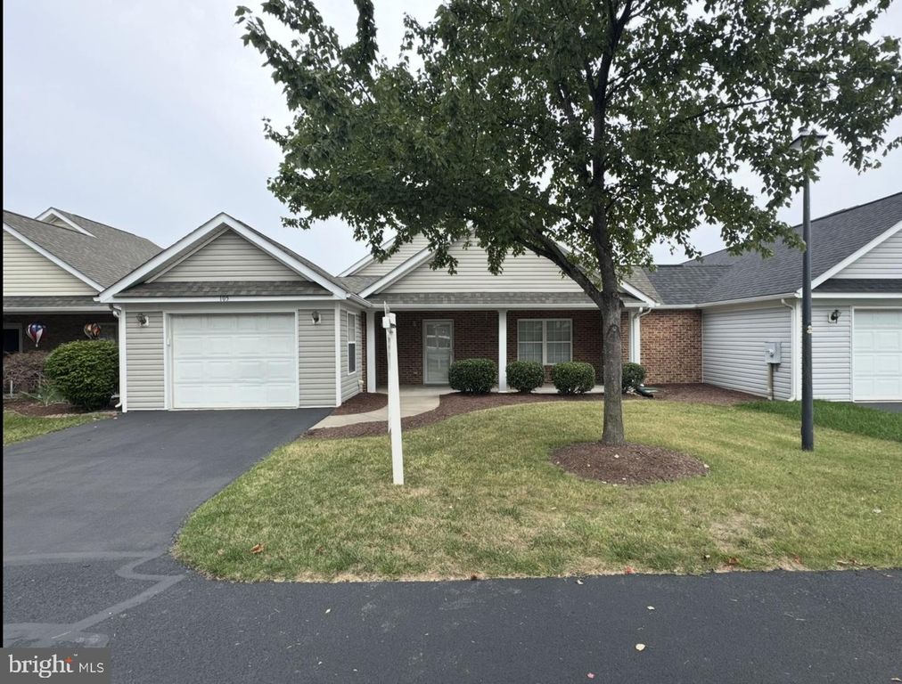 105 BUCKWOOD LN, Winchester, VA 22602