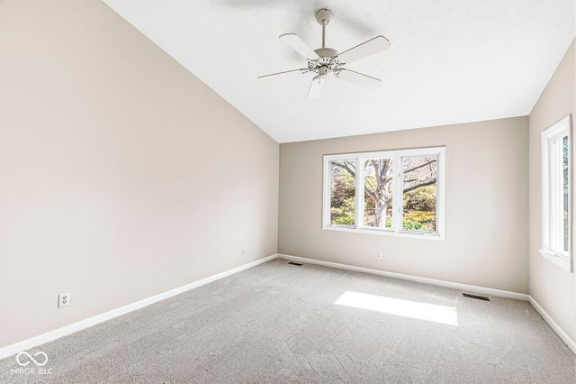 7869 Clearwater Parkway, Indianapolis, IN 46240