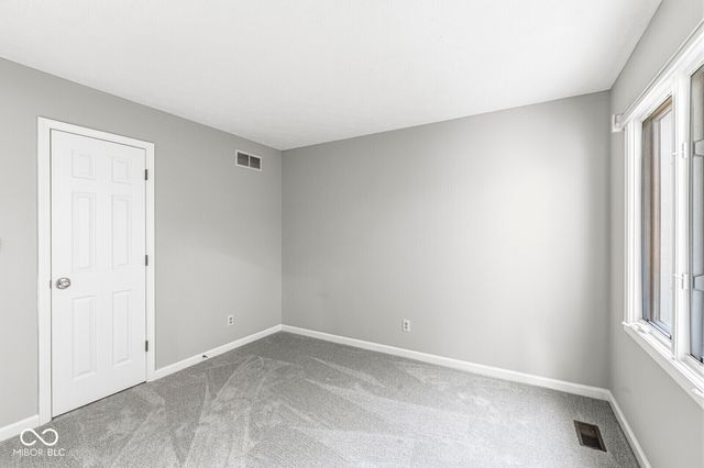 7869 Clearwater Parkway, Indianapolis, IN 46240