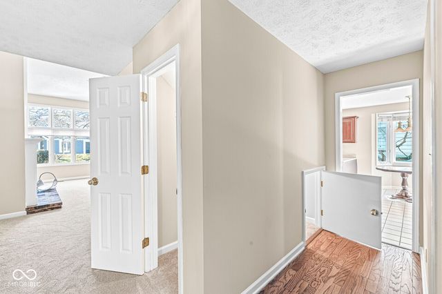 7869 Clearwater Parkway, Indianapolis, IN 46240