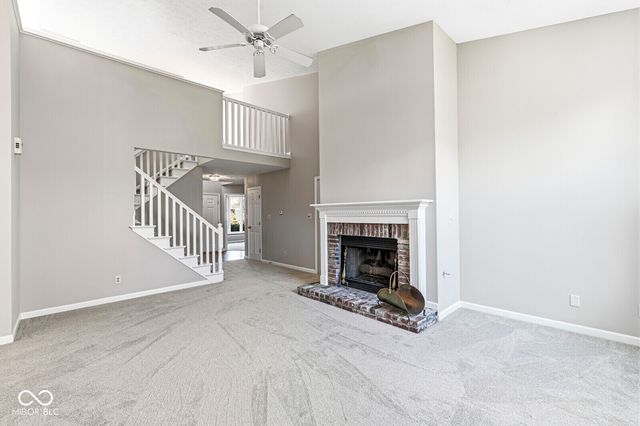 7869 Clearwater Parkway, Indianapolis, IN 46240