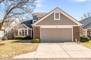 7869 Clearwater Parkway, Indianapolis, IN 46240