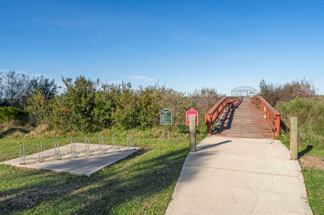 16 Alcira Ct, St Augustine, FL 32086