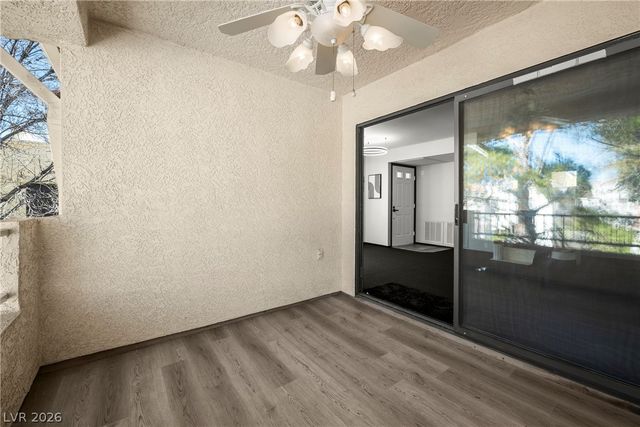 4873 South Torrey Pines Drive 205, Las Vegas, NV 89103