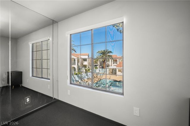 4873 South Torrey Pines Drive 205, Las Vegas, NV 89103