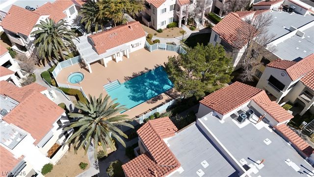 4873 South Torrey Pines Drive 205, Las Vegas, NV 89103