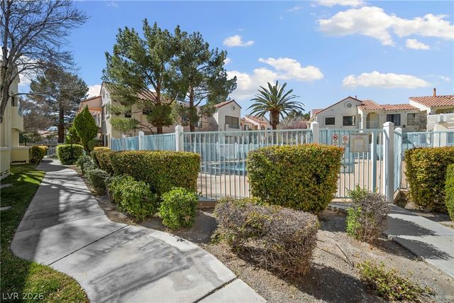 4873 South Torrey Pines Drive 205, Las Vegas, NV 89103