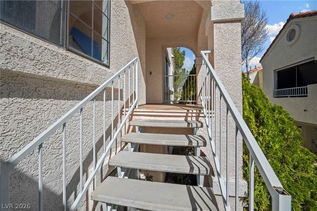 4873 South Torrey Pines Drive 205, Las Vegas, NV 89103