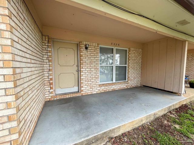 3226 Santa Rosa Dr, Gulf Breeze, FL 32563