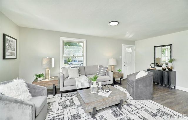 3563 Boswell Avenue, St John, MO 63114