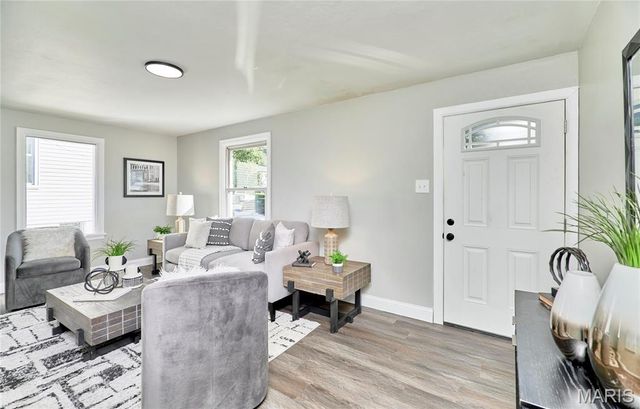 3563 Boswell Avenue, St John, MO 63114