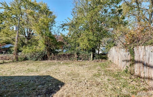 3563 Boswell Avenue, St John, MO 63114