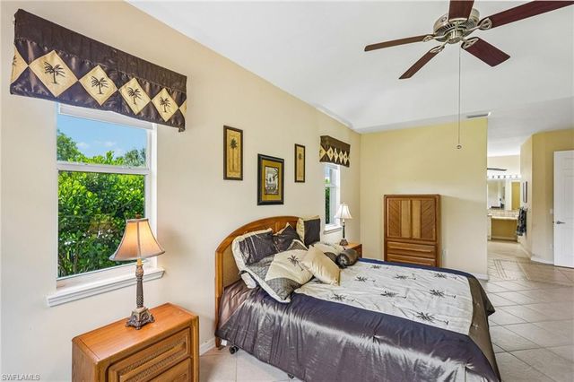 3761 35th AVE NE, Naples, FL 34120