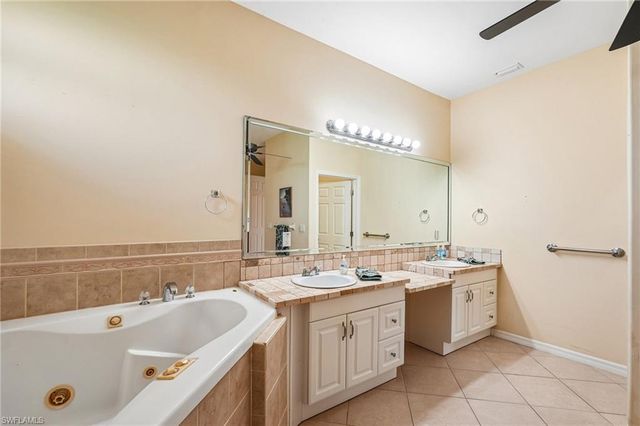 3761 35th AVE NE, Naples, FL 34120