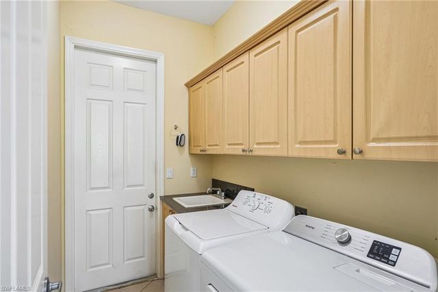3761 35th AVE NE, Naples, FL 34120