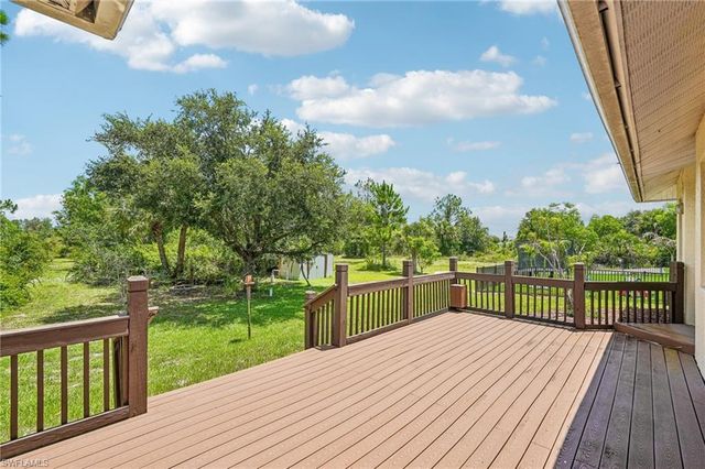 3761 35th AVE NE, Naples, FL 34120