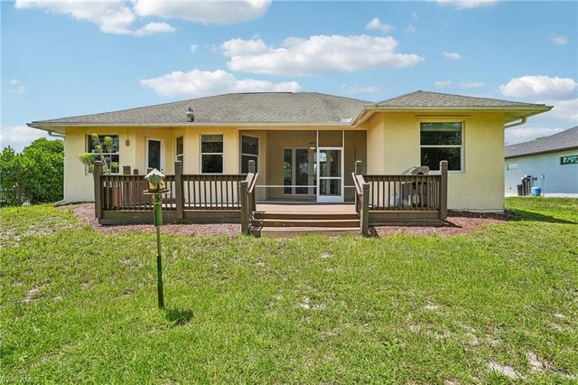3761 35th AVE NE, Naples, FL 34120