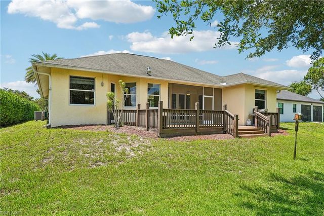3761 35th AVE NE, Naples, FL 34120