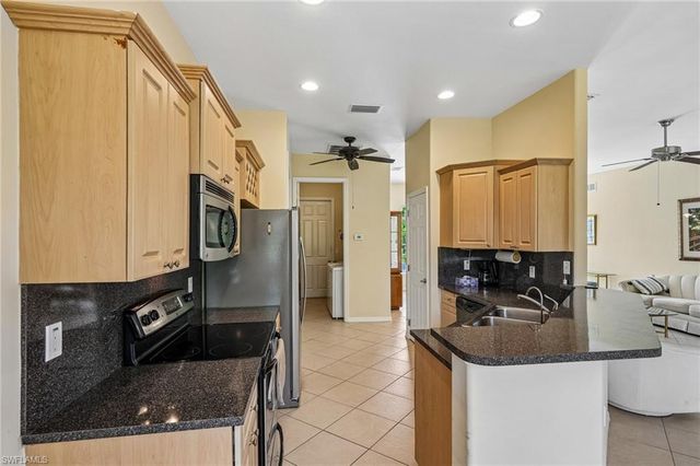 3761 35th AVE NE, Naples, FL 34120