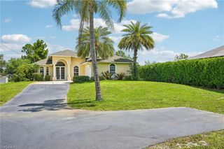 3761 35th AVE NE, Naples, FL 34120
