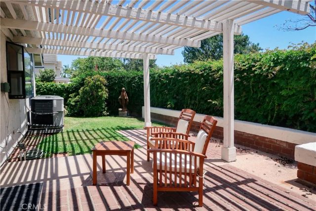 12 Pleasonton, Irvine, CA 92620