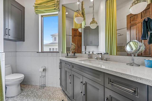 4206 Turks Point, Galveston, TX 77554