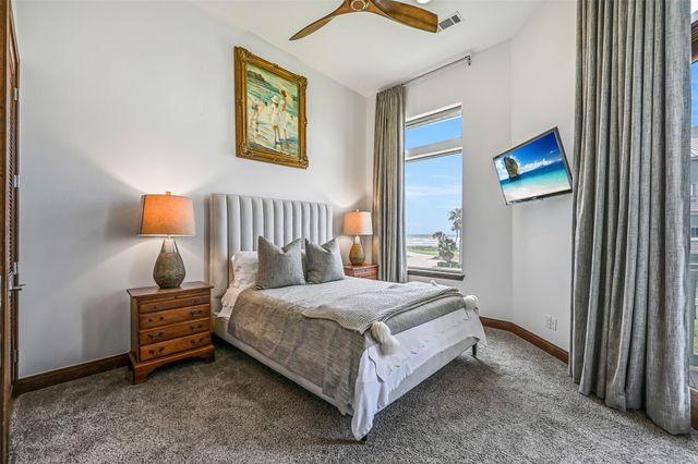 4206 Turks Point, Galveston, TX 77554