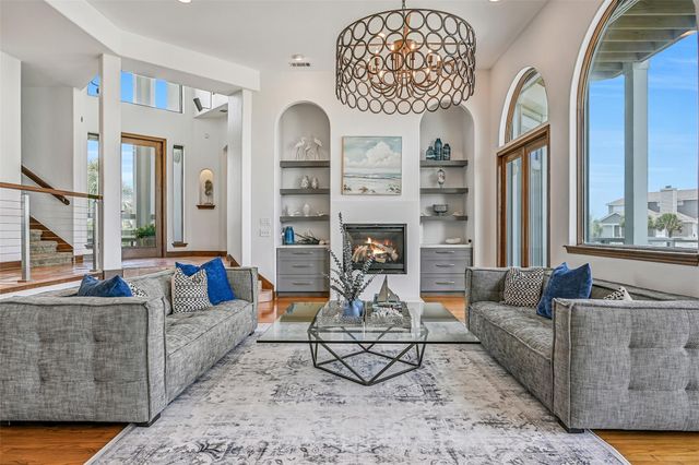 4206 Turks Point, Galveston, TX 77554