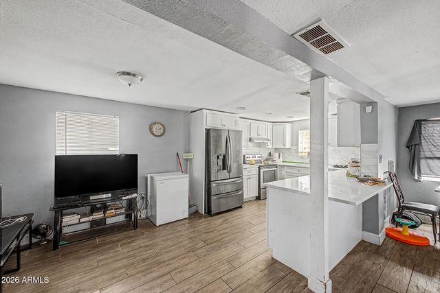 601 S 4TH Street, Avondale, AZ 85323